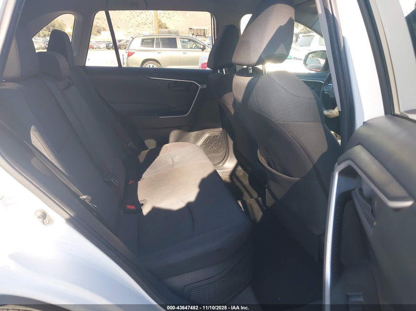 JTMM6RFV8LD005094 2020 TOYOTA RAV 4 photo no. 8