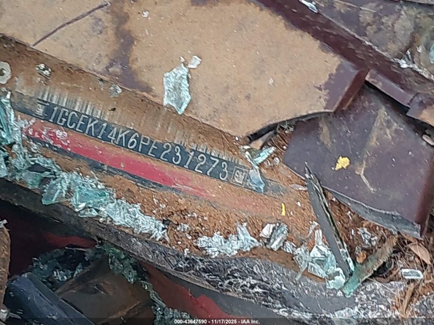 1993 Chevrolet Gmt-400 K1500 VIN: 1GCEK14K6PE231273 Lot: 43647590