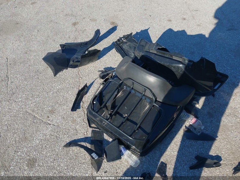 2024 Harley-Davidson Fltrx VIN: 1HD1KH712RB656924 Lot: 43647598