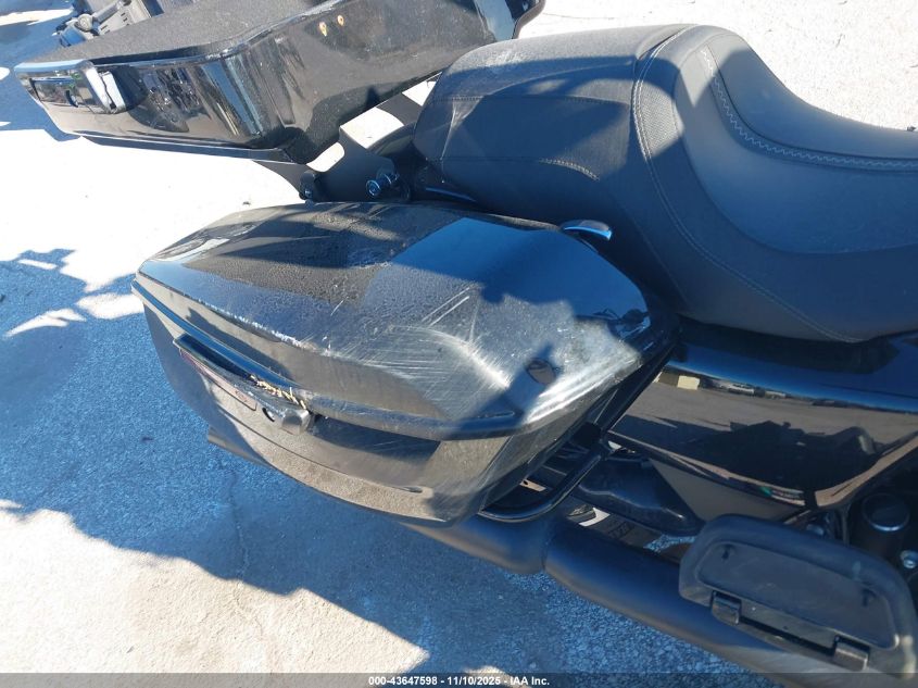 2024 Harley-Davidson Fltrx VIN: 1HD1KH712RB656924 Lot: 43647598