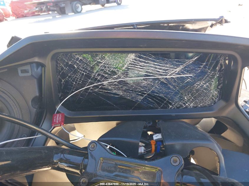 2024 Harley-Davidson Fltrx VIN: 1HD1KH712RB656924 Lot: 43647598