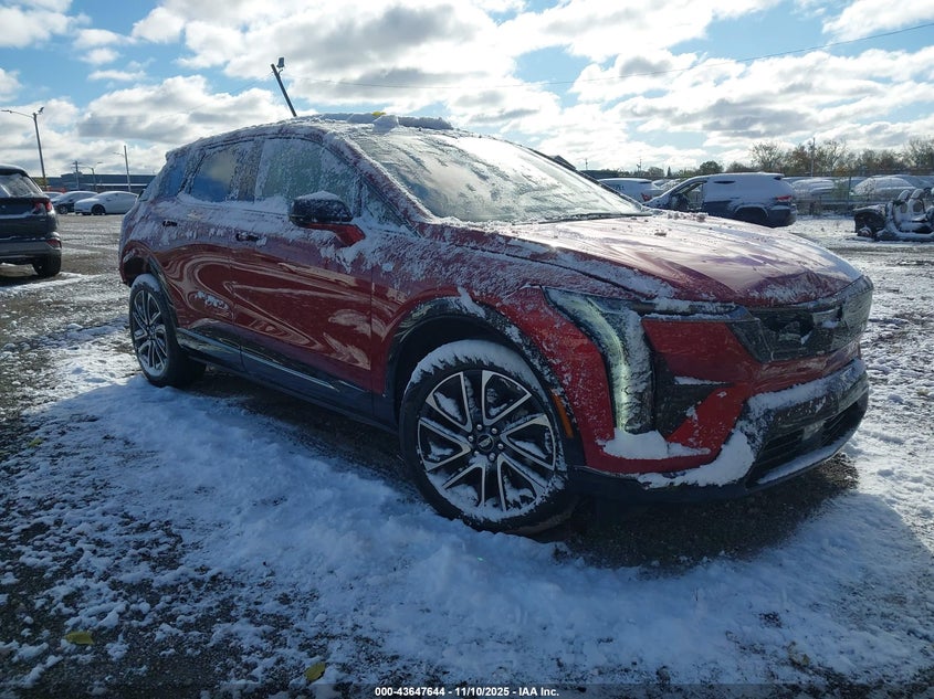 CADILLAC OPTIQ SPORT 2 AWD