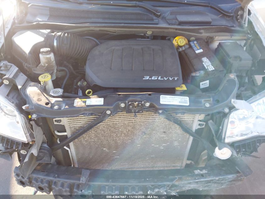 2016 Chrysler Town & Country Touring-L Anniversary Edition VIN: 2C4RC1CG1GR232670 Lot: 43647667