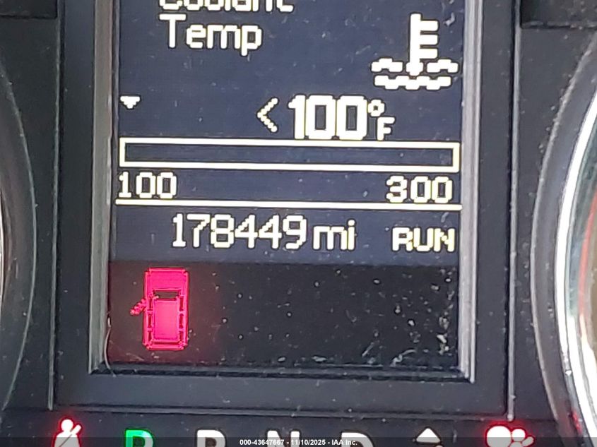 2016 Chrysler Town & Country Touring-L Anniversary Edition VIN: 2C4RC1CG1GR232670 Lot: 43647667