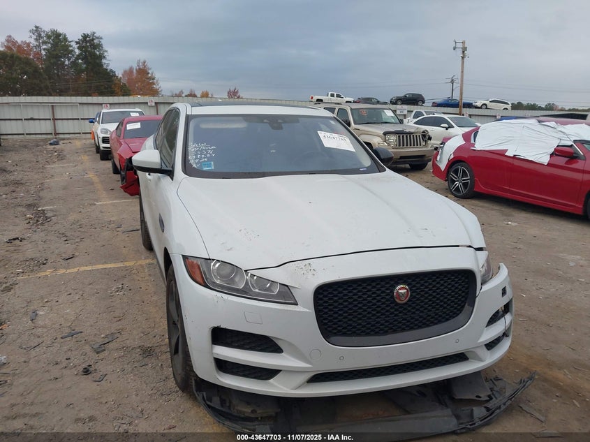 2017 JAGUAR F-PACE 35T PREMIUM - SADCJ2BV1HA897242