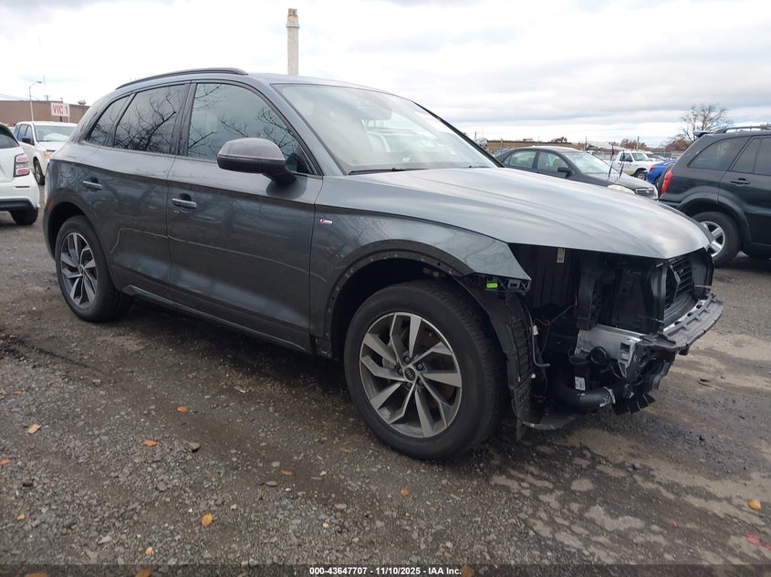 AUDI Q5 PREMIUM 45 TFSI S LINE QUATTRO