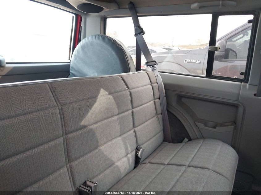 1996 Jeep Cherokee Sport VIN: 1J4FJ67S0TL221225 Lot: 43647768