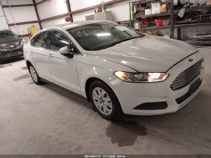 FORD FUSION S