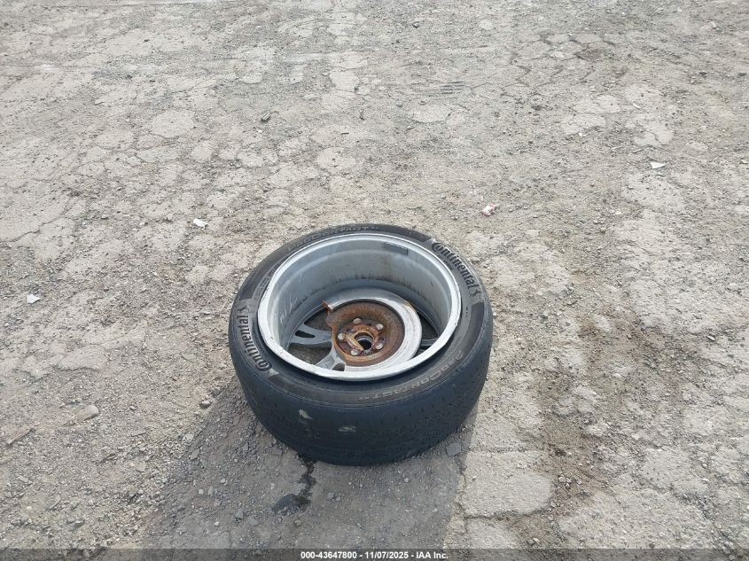 2023 Tesla Model Y Awd/Long Range Dual Motor All-Wheel Drive VIN: 7SAYGDEEXPA038762 Lot: 43647800