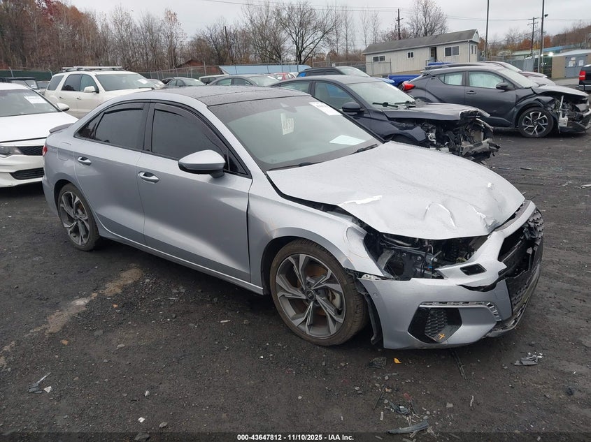 AUDI A3 PREMIUM 40 TFSI QUATTRO S TRONIC