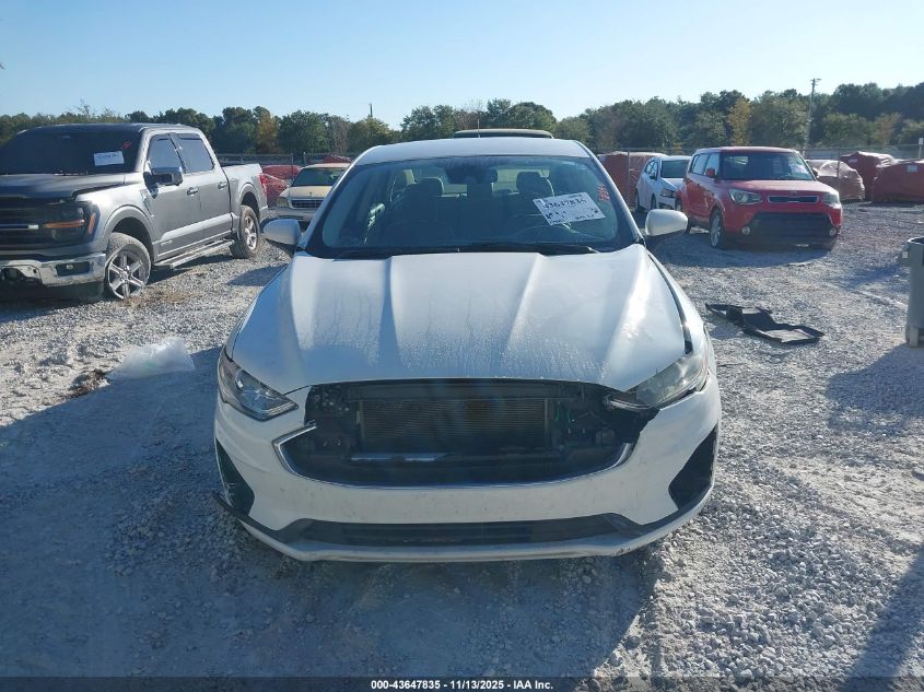 2019 Ford Fusion S VIN: 3FA6P0G71KR282201 Lot: 43647835