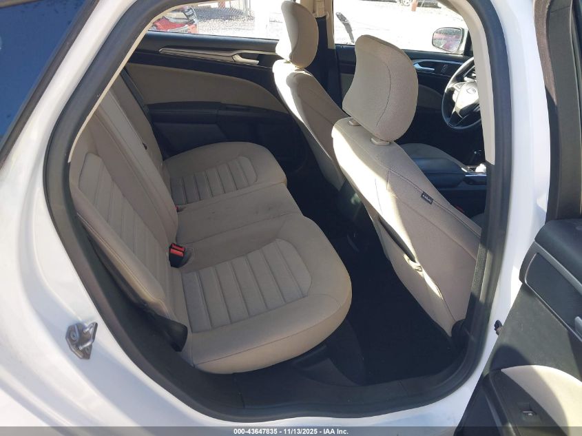 2019 Ford Fusion S VIN: 3FA6P0G71KR282201 Lot: 43647835