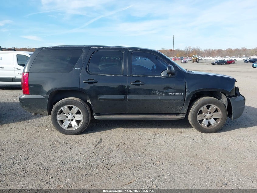 2007 GMC Yukon Slt VIN: 1GKFK13017J293700 Lot: 43647886