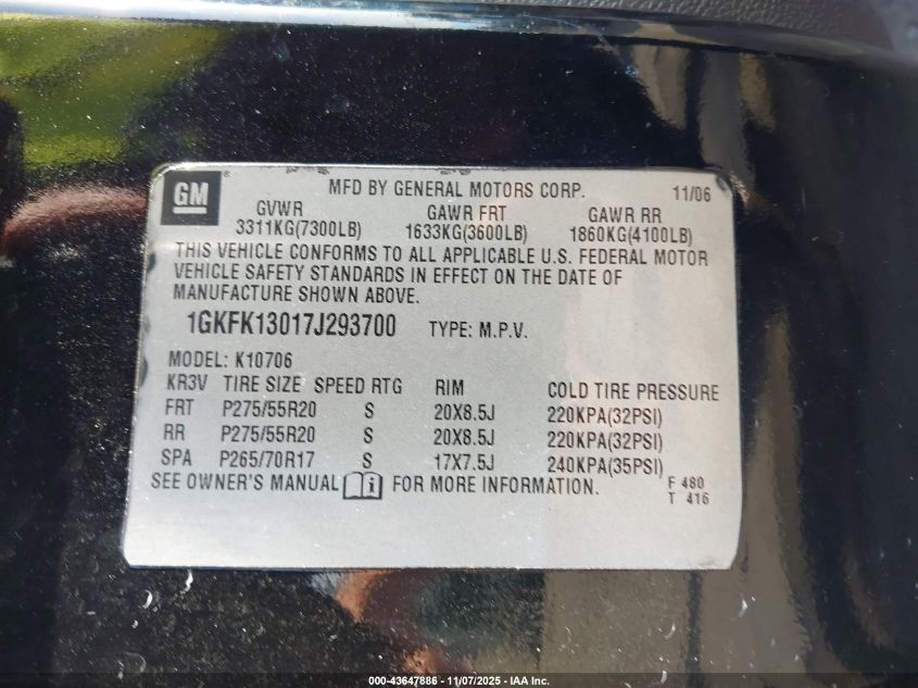 2007 GMC Yukon Slt VIN: 1GKFK13017J293700 Lot: 43647886