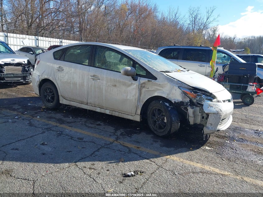 TOYOTA PRIUS THREE