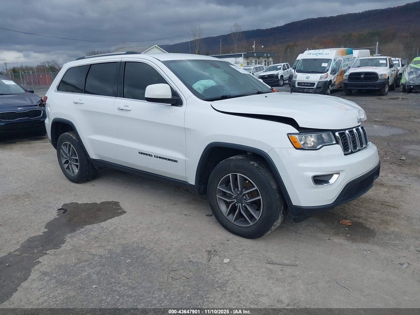 JEEP GRAND CHEROKEE LAREDO E 4X4