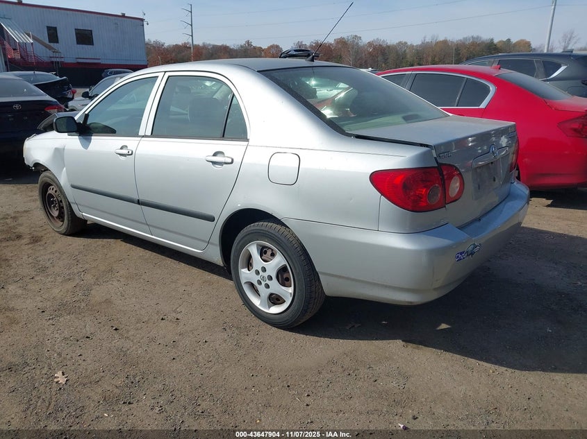 2T1BR32E67C754562 2007 TOYOTA COROLLA photo no. 3