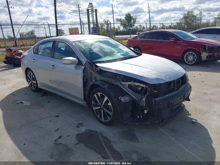 2016 NISSAN ALTIMA 2.5 SR - 1N4AL3AP7GC171187