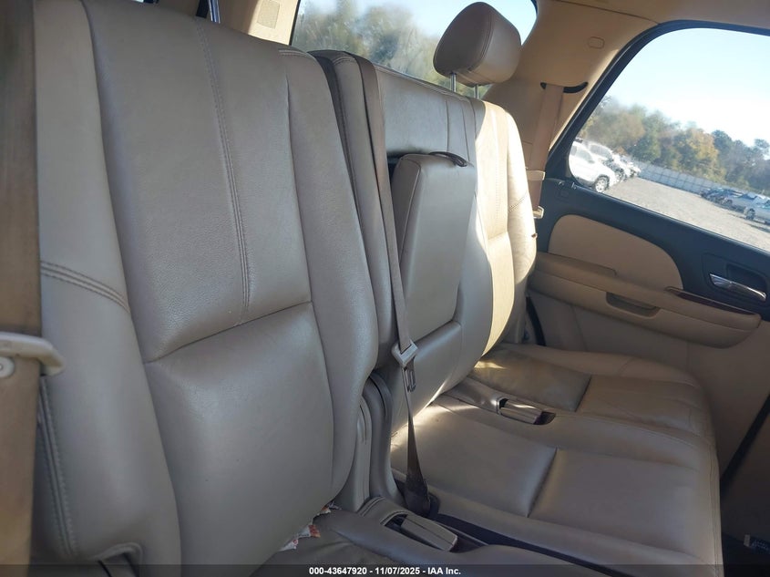 2008 Chevrolet Tahoe Lt VIN: 1GNFC13048J189333 Lot: 43647920