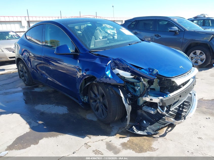 TESLA MODEL Y LONG RANGE DUAL MOTOR REAR-WHEEL DRIVE