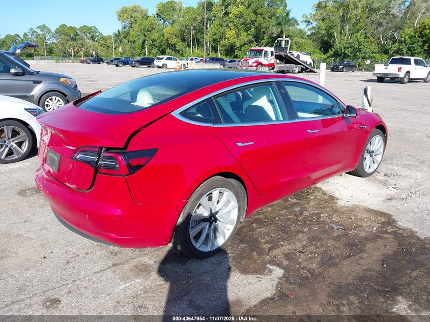 5YJ3E1EA4KF445240 2019 TESLA MODEL 3 photo no. 4