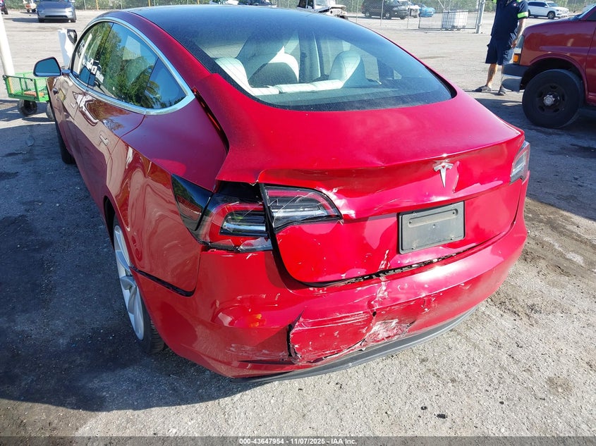 2019 Tesla Model 3 Long Range/Mid Range/Standard Range/Standard Range Plus VIN: 5YJ3E1EA4KF445240 Lot: 43647954