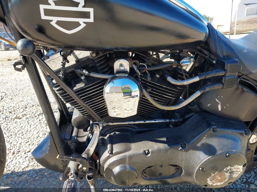 2000 Harley-Davidson Fxstd VIN: 1HD1BSY26YY068153 Lot: 43647992