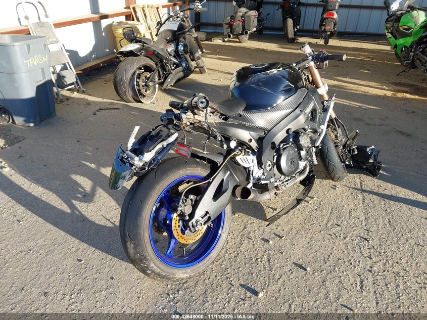 2007 SUZUKI GSX-R1000 JS1GT77A572106045