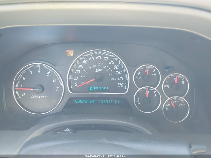 1GKDS13S332331683 2003 GMC ENVOY photo no. 7