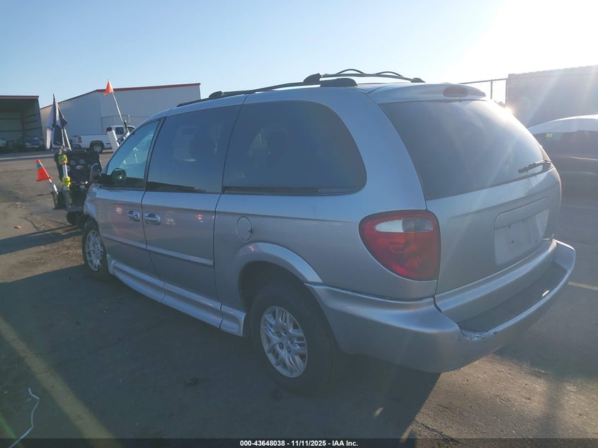2B4GP44R11R363597 2001 DODGE CARAVAN photo no. 3