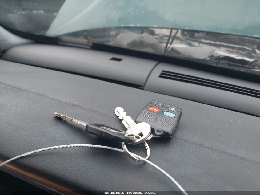 1993 Lincoln Continental Executive VIN: 1LNLM9741PY720224 Lot: 43648085