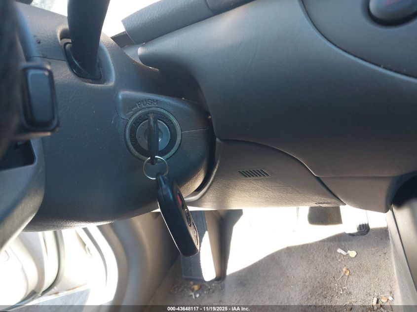 2003 Toyota Camry Le VIN: 4T1BE32K53U771542 Lot: 43648117