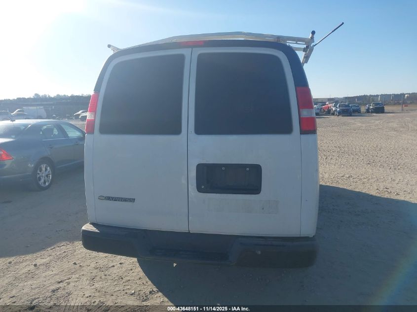 2018 Chevrolet Express 2500 Work Van VIN: 1GCWGAFPXJ1310779 Lot: 43648151