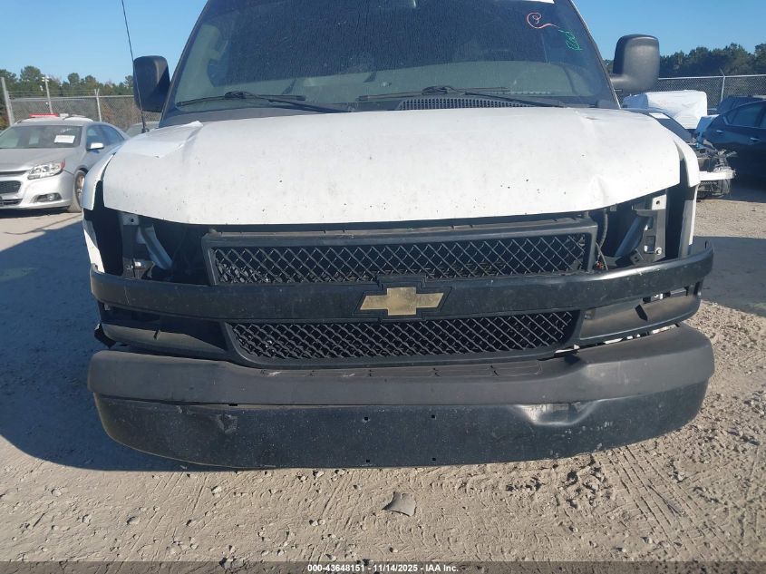 2018 Chevrolet Express 2500 Work Van VIN: 1GCWGAFPXJ1310779 Lot: 43648151