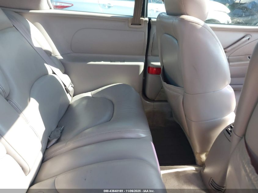 1995 Buick Riviera VIN: 1G4GD2212S4740452 Lot: 43648169