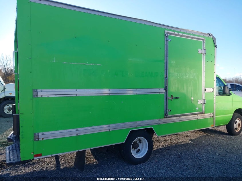 1FDWE35L34HA61653 2004 FORD ECONOLINE photo no. 19