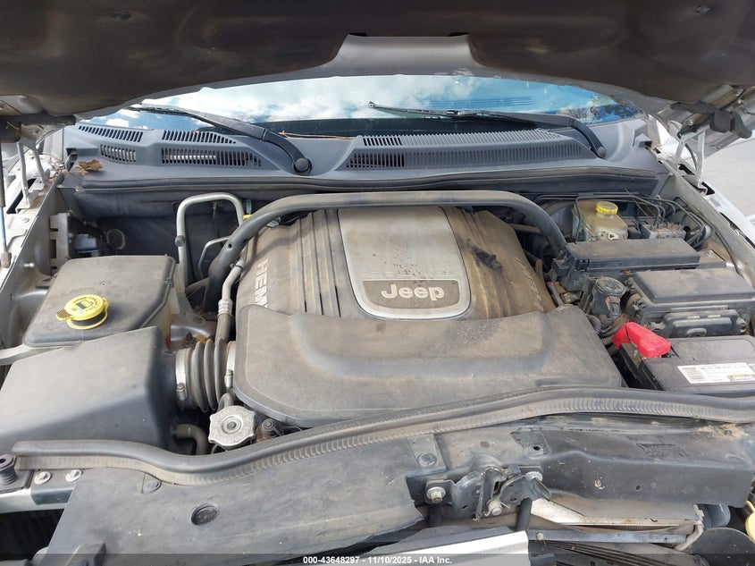 2007 Jeep Commander Limited VIN: 1J8HH58267C673343 Lot: 43648297