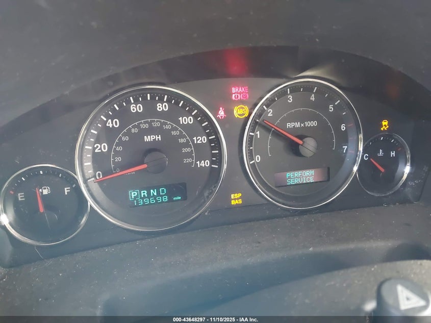 2007 Jeep Commander Limited VIN: 1J8HH58267C673343 Lot: 43648297