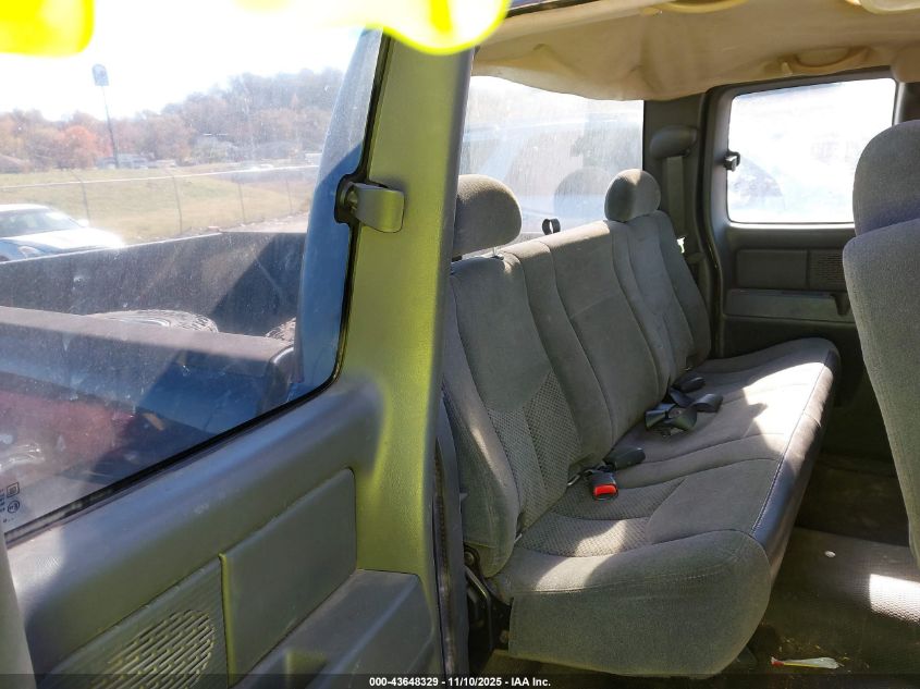 2005 Chevrolet Silverado 1500 Work Truck VIN: 1GCEC19X25Z355709 Lot: 43648329