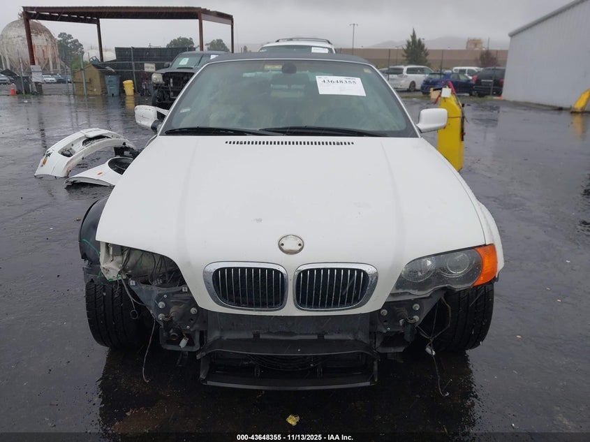 2003 BMW 325Ci VIN: WBABS33423PG90171 Lot: 43648355