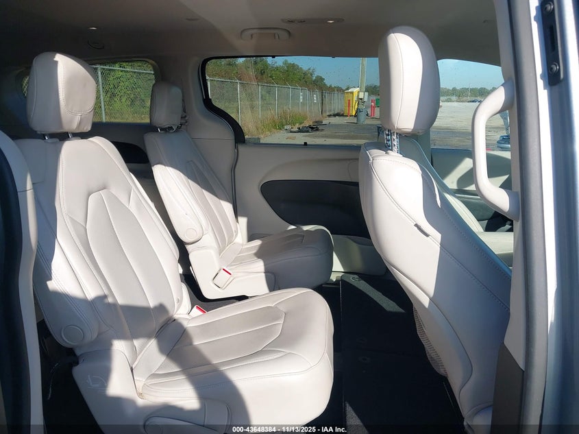 2021 Chrysler Voyager Lxi VIN: 2C4RC1DG6MR525734 Lot: 43648384