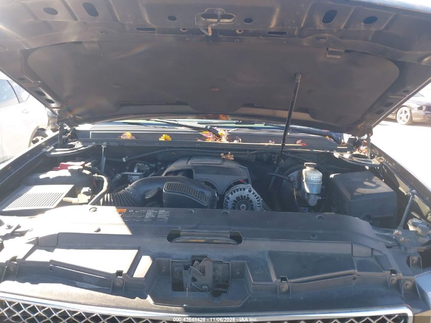 2011 Chevrolet Suburban 1500 Ltz VIN: 1GNSKKE30BR371442 Lot: 43648426