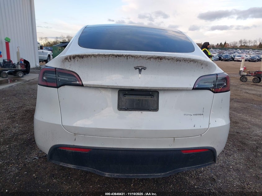 2020 Tesla Model Y Long Range Dual Motor All-Wheel Drive VIN: 5YJYGDEE3LF017097 Lot: 43648431
