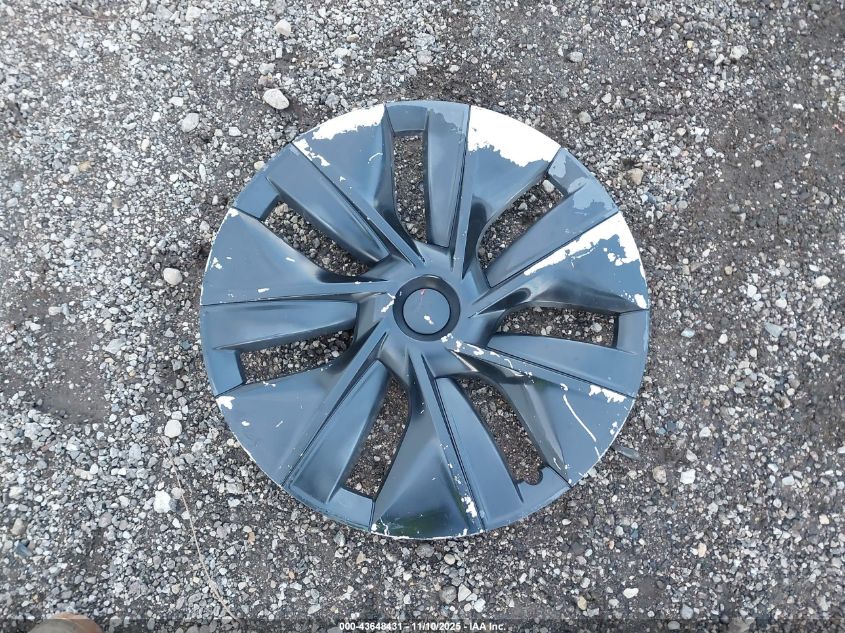 2020 Tesla Model Y Long Range Dual Motor All-Wheel Drive VIN: 5YJYGDEE3LF017097 Lot: 43648431