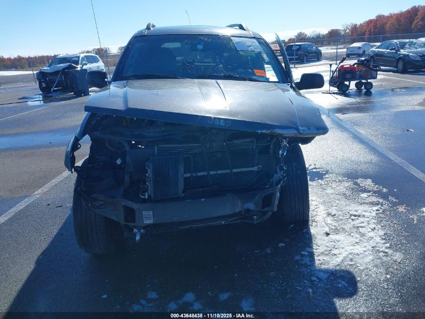 2002 Jeep Grand Cherokee Overland VIN: 1J8GW68J12C147922 Lot: 43648438