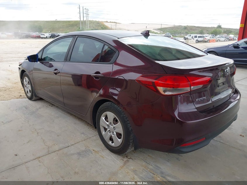 2017 KIA FORTE LX - 3KPFK4A70HE114056