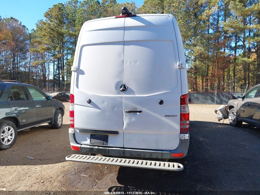 2016 Mercedes-Benz Sprinter 2500 High Roof/High Roof VIN: WD3PE8DD6GP363863 Lot: 43648515
