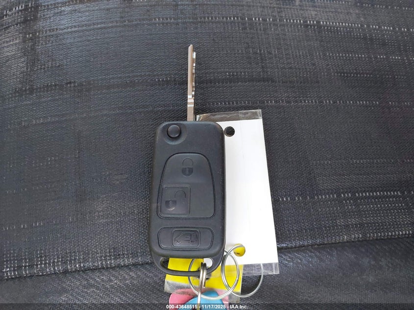 2016 Mercedes-Benz Sprinter 2500 High Roof/High Roof VIN: WD3PE8DD6GP363863 Lot: 43648515