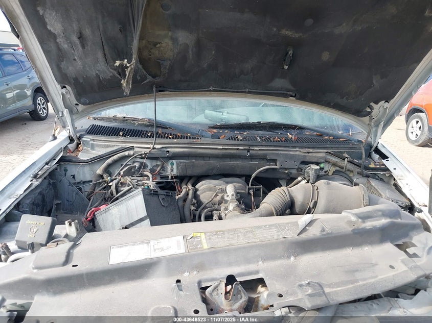 2002 Ford F-150 Xl/Xlt VIN: 1FTRF17202NC00174 Lot: 43648523