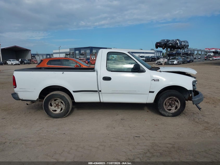 2002 Ford F-150 Xl/Xlt VIN: 1FTRF17202NC00174 Lot: 43648523